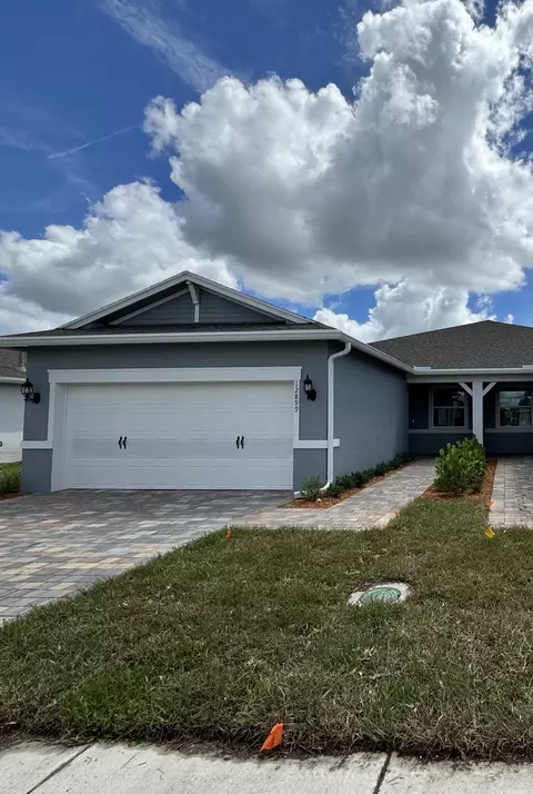 12899 SW Gingerline Dr, Port Saint Lucie, FL 34987