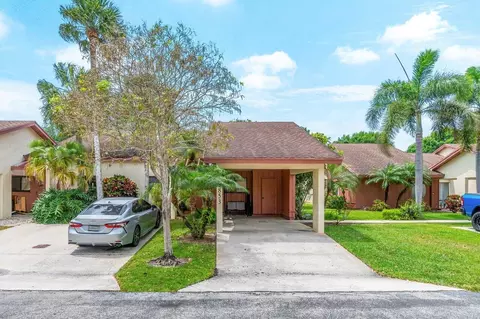 1853 Tamarind Ln, Coconut Creek, FL 33063
