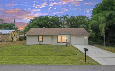 109 SW Essex Dr, Port Saint Lucie, FL 34984