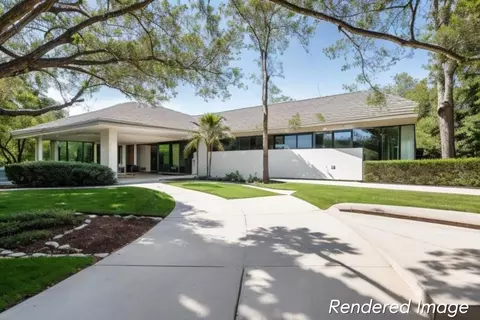 8090 Twin Lake Dr, Boca Raton, FL 33496