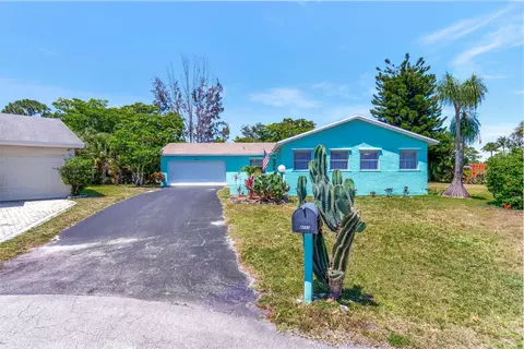 4110 Pine Green Run, Lake Worth, FL 33467