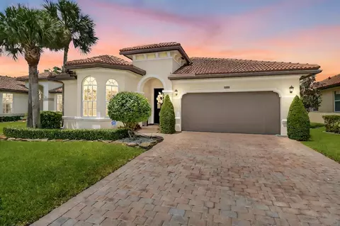 7221 Damita Dr, Lake Worth, FL 33463