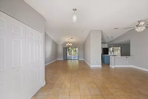 7603 Sunflower Dr, Margate, FL 33063 photo 11