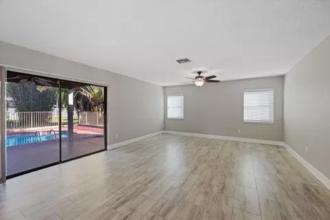 7603 Sunflower Dr, Margate, FL 33063 photo 20