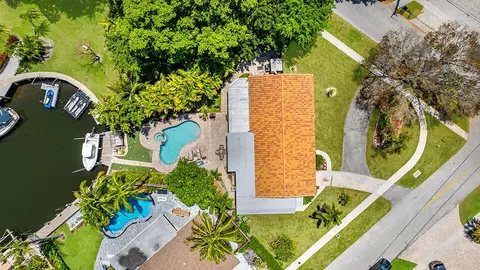 4820 NE 29 Ave, Lighthouse Point, FL 33064
