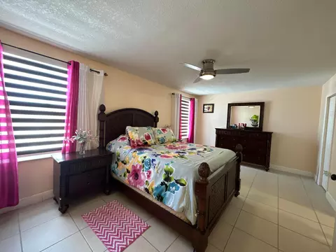 961 W 79th Pl, Hialeah, FL 33014 photo 32