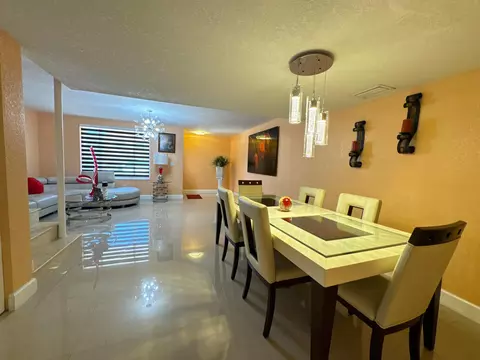 961 W 79th Pl, Hialeah, FL 33014 photo 12