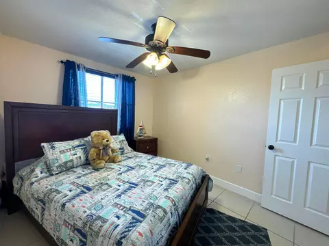 961 W 79th Pl, Hialeah, FL 33014 photo 46