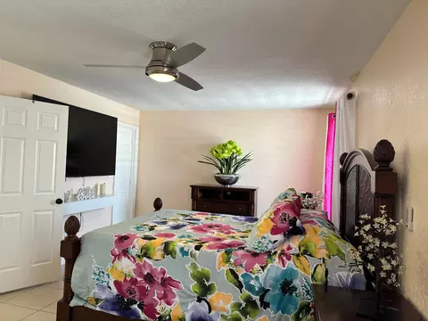 961 W 79th Pl, Hialeah, FL 33014 photo 35