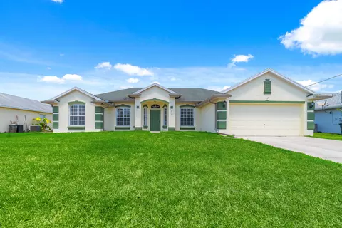 831 SW Idol Ave, Port Saint Lucie, FL 34953