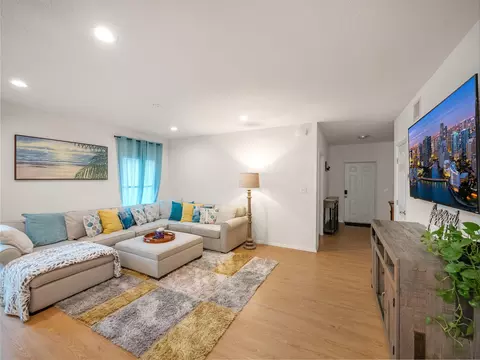 110 1st St, Jupiter, FL 33458 photo 2