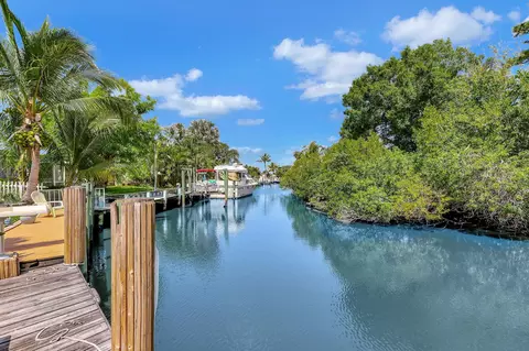 49 SW Hideaway Pl, Stuart, FL 34994 photo 2