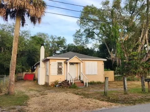 304 N 15th St, Fort Pierce, FL 34950