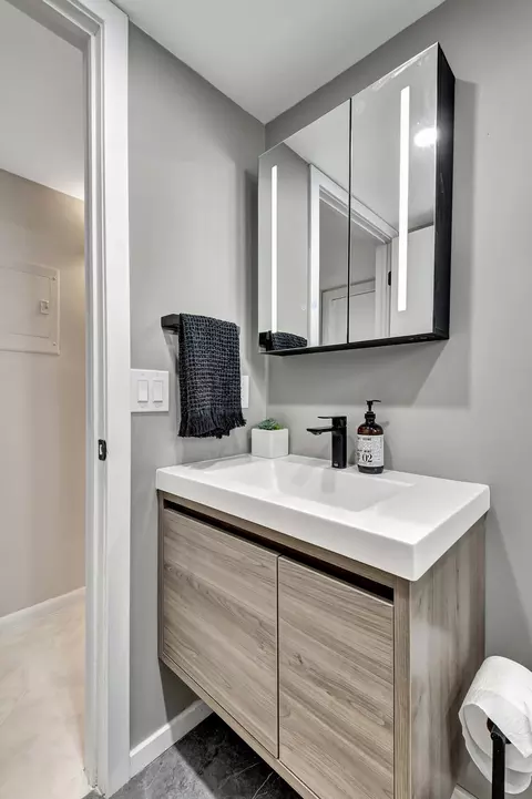 357 Normandy H, Delray Beach, FL 33484 photo 29