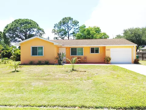 2402 SE Marseille St, Port Saint Lucie, FL 34952