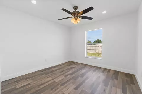 929 SE Forrest Park Dr, Stuart, FL 34994 photo 22
