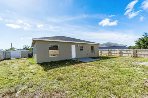 929 SE Forrest Park Dr, Stuart, FL 34994 photo 27
