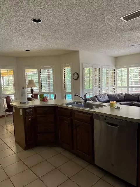 434 Apache Ln, Boca Raton, FL 33487 photo 9