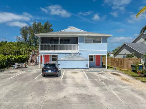 741 Hernando St, Fort Pierce, FL 34949