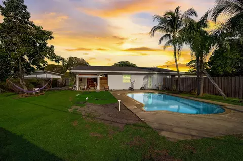 296 Kane Pl, Jupiter, FL 33458 photo 2