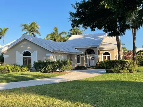 2705 Meadowlark Ln, West Palm Beach, FL 33409