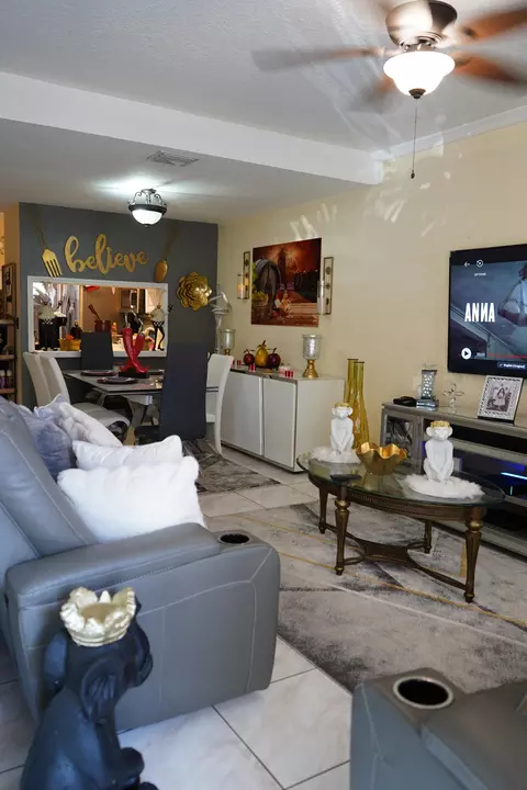9837 W Okeechobee Rd #506, Hialeah Gardens, FL 33016
