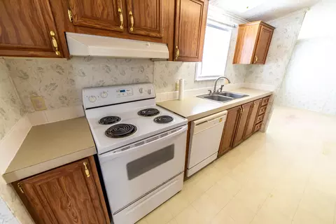 407 NE 9th Ave, Okeechobee, FL 34972 photo 5
