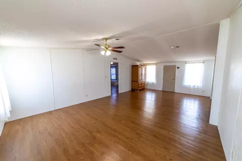 407 NE 9th Ave, Okeechobee, FL 34972 photo 4