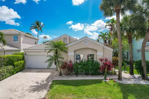 7873 Travlers Tree Dr, Boca Raton, FL 33433
