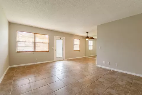 1078 Guildford #E, Boca Raton, FL 33434 photo 4