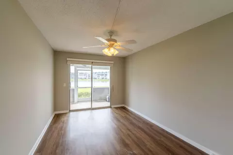 1078 Guildford #E, Boca Raton, FL 33434 photo 13