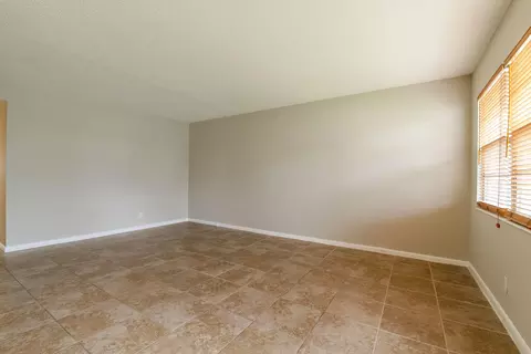 1078 Guildford #E, Boca Raton, FL 33434 photo 10