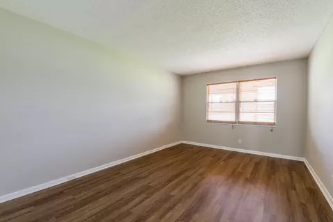 1078 Guildford #E, Boca Raton, FL 33434 photo 11