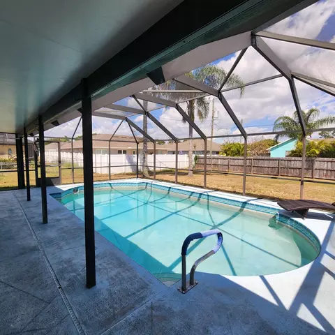 273 SW Chandler Ter, Port St Lucie, FL 34953