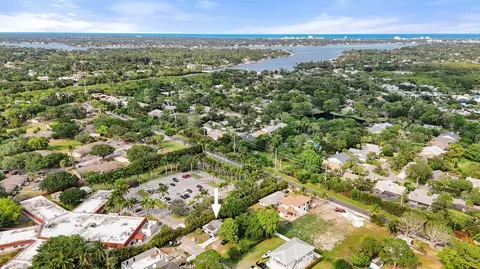 17746 Yancy Ave, Jupiter, FL 33458 photo 20