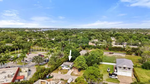 17746 Yancy Ave, Jupiter, FL 33458 photo 9