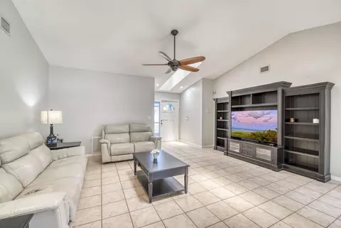 6118 Barbara St, Jupiter, FL 33458 photo 5