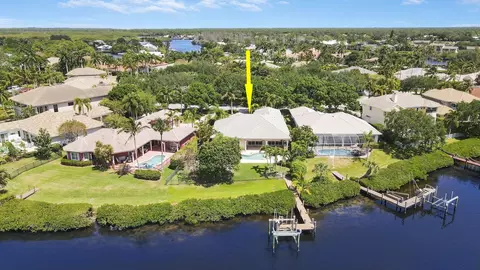 8841 SE Compass Island Way, Jupiter, FL 33458
