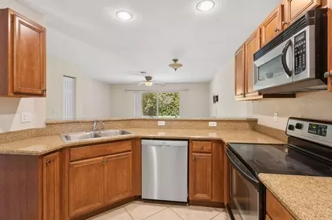 2799 SE Birmingham Dr, Stuart, FL 34994 photo 4