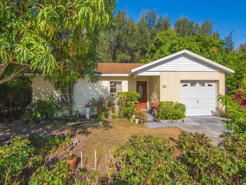 415 25th Ave, Vero Beach, FL 32962