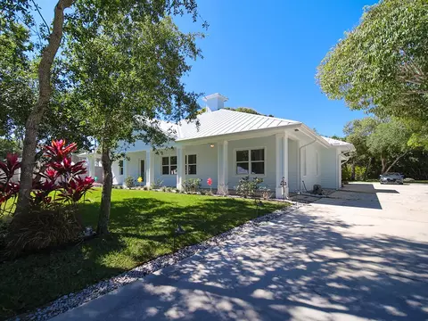 121 Eden Creek Ln, Jensen Beach, FL 34957