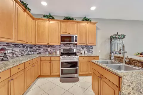 5043 Solar Pt, FL 33467 photo 11