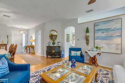 6080 46th Ln, Vero Beach, FL 32967