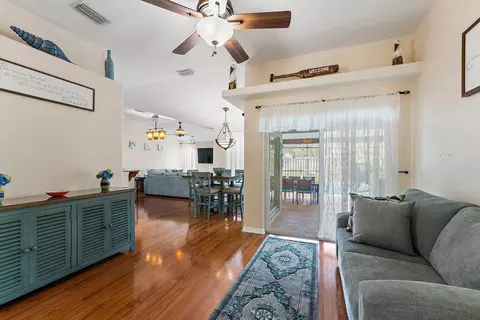 2084 NW 19th Dr, Stuart, FL 34994 photo 8