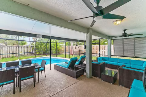 2084 NW 19th Dr, Stuart, FL 34994 photo 3
