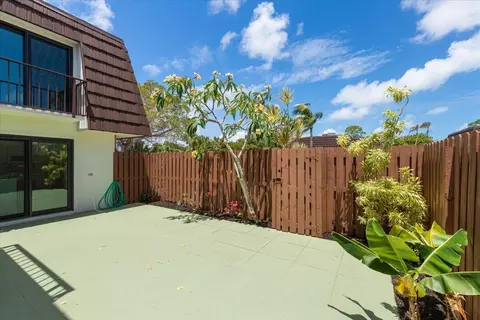 5656 SE Riverboat Dr, Stuart, FL 34997 photo 6