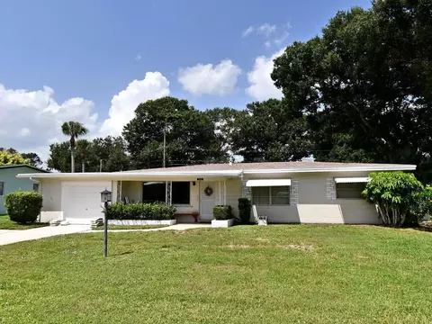 1950 Esplanade Ave E, Fort Pierce, FL 34982