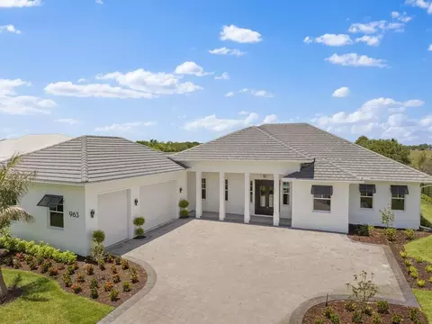 963 W Polo Grounds Dr, Vero Beach, FL 32966