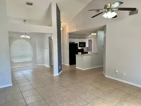 5941 SE Tangerine Blvd, Stuart, FL 34997