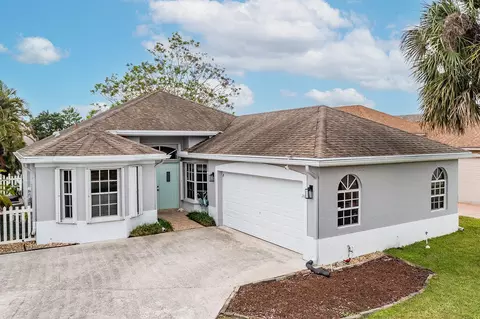 130 Saratoga Blvd E, Royal Palm Beach, FL 33411